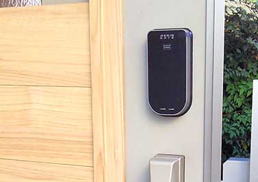 電気錠・電子錠の取り付け